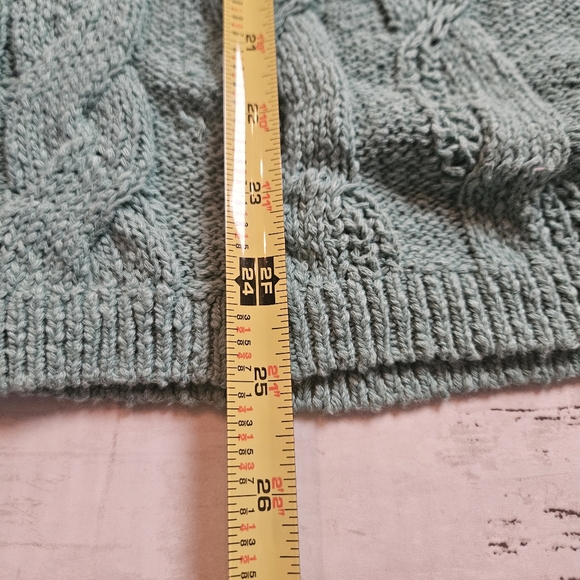 J Jill Sage Green Cable Knit V Neck Size Medium - Picture 6 of 8